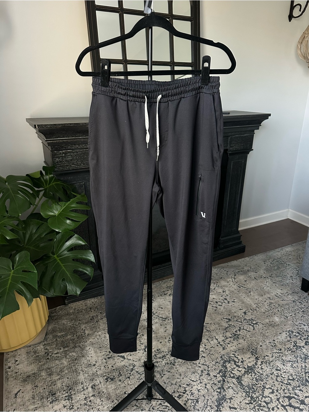 Vuori Men's Charcoal Black Joggers with White Drawstring